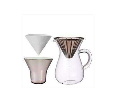 image of Carafe Coffee Set & Filters by Kinto - Slow Coffee