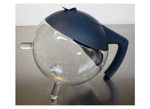 gallery image of Globo - Tip & Draw Teapot