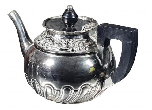 gallery image of Vintage Teapot - 8 Buckingham