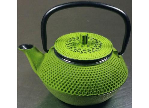 gallery image of Cast Iron Teapot - Takakko 290ml Green​​