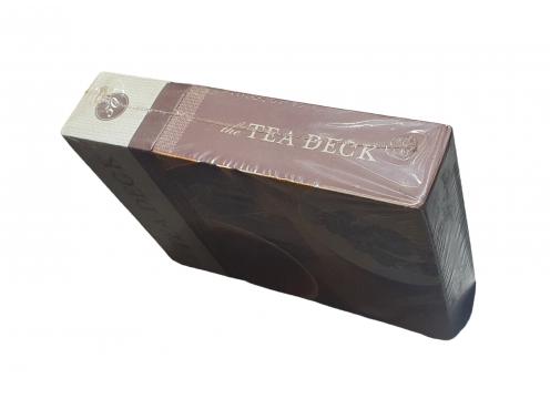 gallery image of The Tea Deck by Sara Perry 