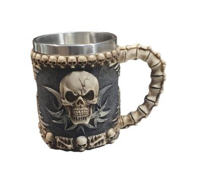 image of Armoured Skull Mug Creepy - Spine Handle